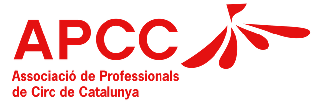 Logotipo de la APCC con texto rojo y diseño abstracto. El texto dice «Asociación de Profesionales del Circo de Cataluña».